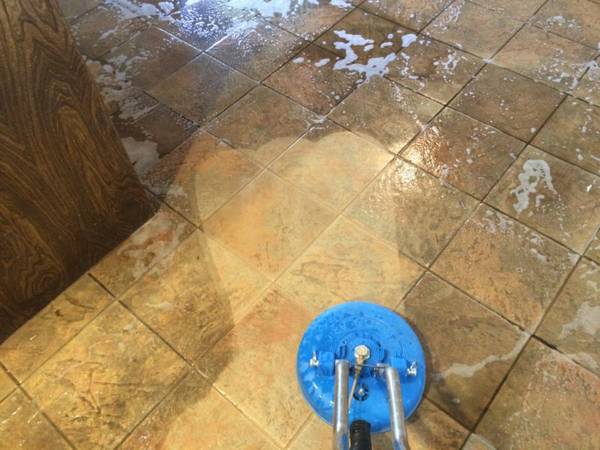 Tile & Grout Cleaning Service in Lehigh Acres